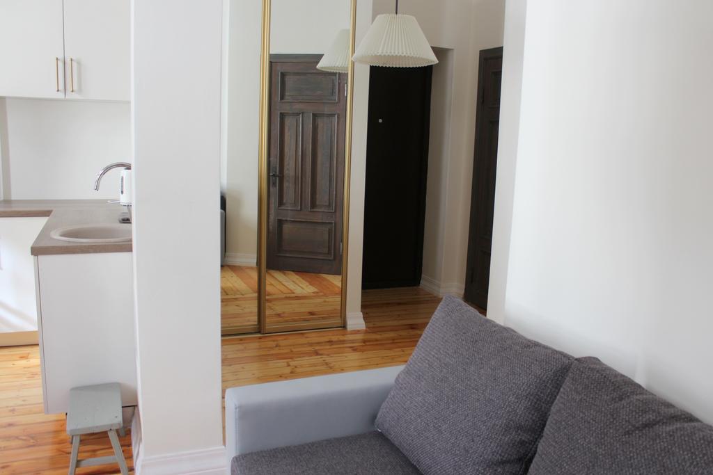 2 Room Apartment In Embasy Area Riga Exterior photo